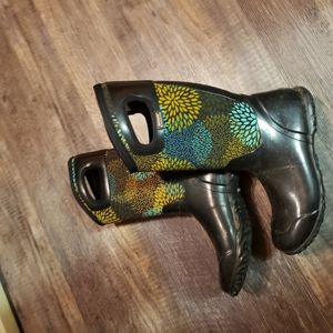 Boggs insulated boots size 9